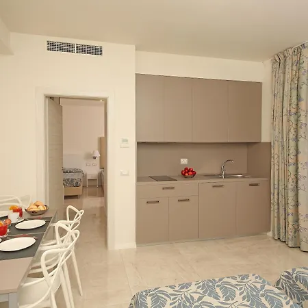Aparthotel Hotel Residence Holiday Sirmione